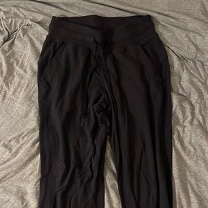 Lululemon joggers